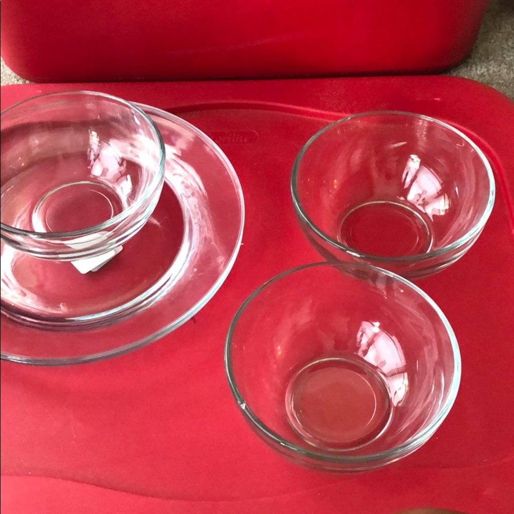 Glass bowl and plates